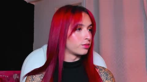 Snapshot of madame_lilith chatting on 02-18-25, 11:22 madame lilith online show from 02-18-25, 11:22