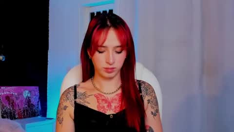 Snapshot of madame_lilith chatting on 03-01-25, 11:17 madame lilith online show from 03-01-25, 11:17