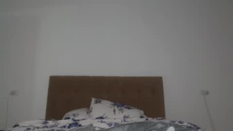 Snapshot of madamindigo chatting on 01-03-25, 04:00 YourMadamIndigo online show from 01-03-25, 04:00