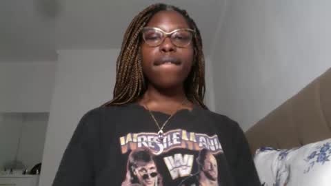 Snapshot of madamindigo chatting on 02-20-25, 10:15 YourMadamIndigo online show from 02-20-25, 10:15