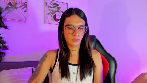 Maddie Ray online show from 06-03-26, 02:33