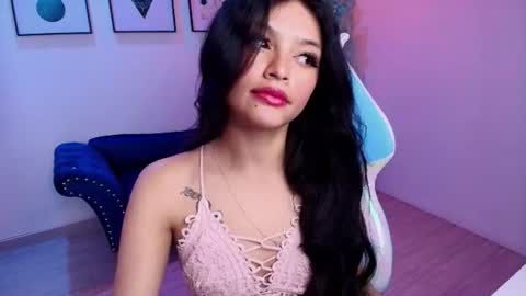 Snapshot of maddie_t18 chatting on 06-15-26, 11:56 maddie_t18 online show from 06-15-26, 11:56