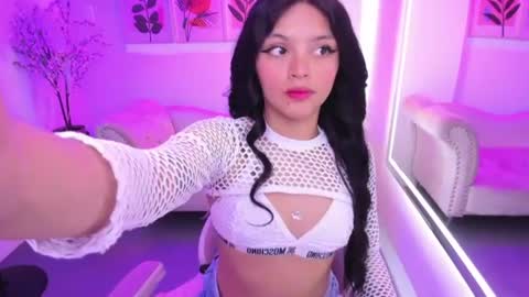 Snapshot of maddie_t18 chatting on 07-15-26, 11:37 maddie_t18 online show from 07-15-26, 11:37