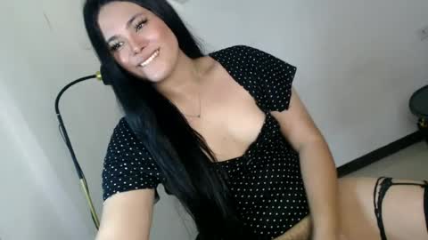 Snapshot of maddiejackson chatting on 06-25-26, 06:07 Im ZY DONT FORGET TO FOLLOW ME - online show from 06-25-26, 06:07