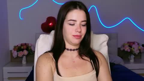 Snapshot of maddieperezz chatting on 06-18-26, 04:46 maddieperezz online show from 06-18-26, 04:46