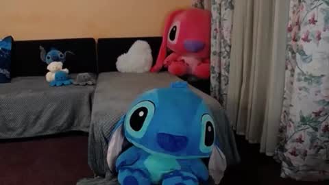 Snapshot of maddison_summer chatting on 11-20-25, 12:33 Maddison Summer online show from 11-20-25, 12:33