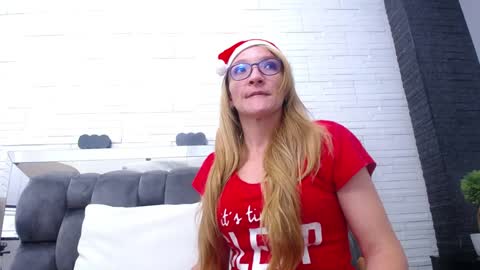 maddy cartter online show from 12-26-24, 03:06