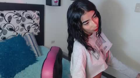 Maddy Parker  online show from 01-14-25, 09:35