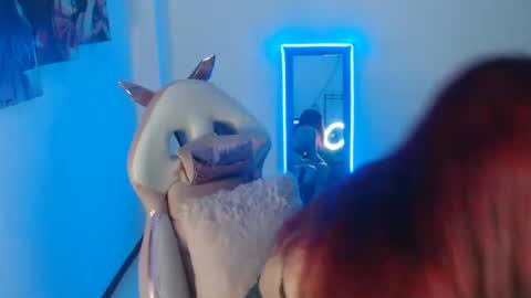 maddy_vicius19 online show from 11-17-25, 10:37