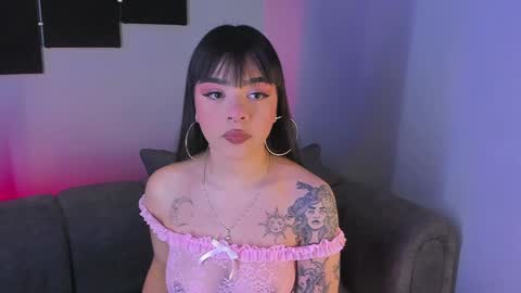 Snapshot of maddy_walker chatting on 01-06-25, 09:54 Maddy online show from 01-06-25, 09:54