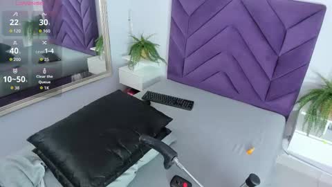 maddyjohnsonn online show from 01-12-26, 02:22