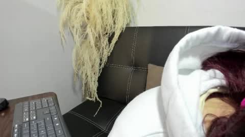 Madelaine  online show from 05-27-26, 10:23