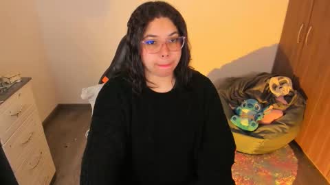 Snapshot of madelaine_taylor chatting on 09-27-25, 11:26 madelaine_taylor online show from 09-27-25, 11:26