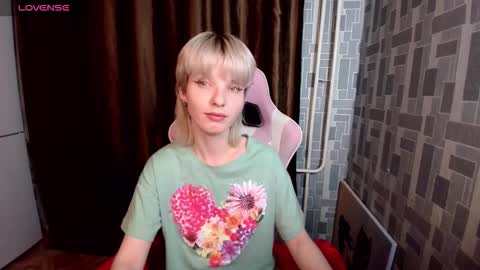 madelaines online show from 03-08-26, 10:35