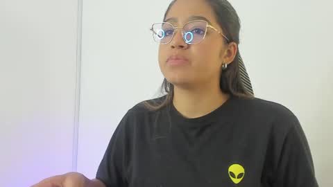 madelayn_torres online show from 06-13-26, 11:08