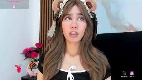 Madelin Clerk online show from 12-10-24, 07:54