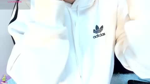 Madelin Clerk online show from 12-30-24, 03:13