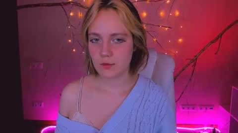 Madeline online show from 02-24-26, 07:56