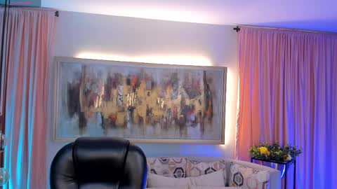 Madeline online show from 02-11-25, 07:54