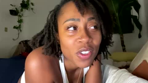 Snapshot of madelynrosee chatting on 01-07-26, 11:12 BigMamaa online show from 01-07-26, 11:12