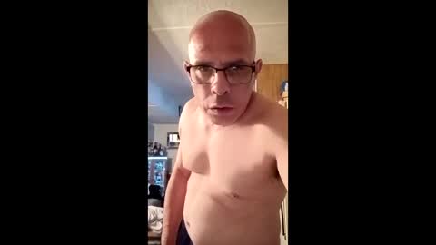 madeyoulook197 online show from 04-20-26, 12:35