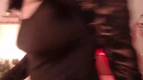 madhison_5 online show from 04-01-26, 12:06