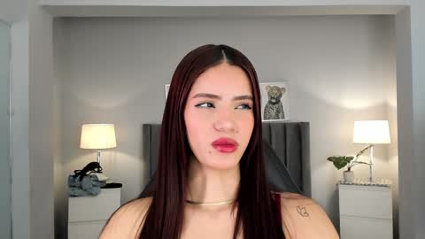 Snapshot of madie_collins7 chatting on 12-31-24, 11:31 Madie online show from 12-31-24, 11:31