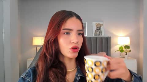 Snapshot of madie_collins7 chatting on 02-04-25, 11:49 Madie online show from 02-04-25, 11:49