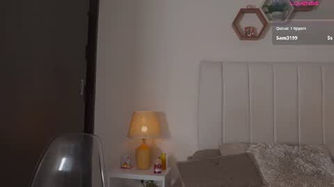 Valentina   1030   530  -  online show from 07-10-26, 06:07