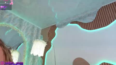    online show from 01-16-26, 07:07