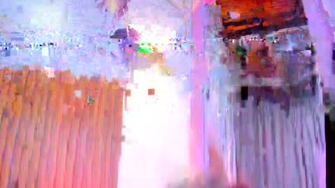 Snapshot of madison_diaz1 chatting on 05-13-26, 12:35 Madi online show from 05-13-26, 12:35