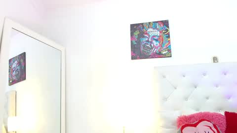 Snapshot of madison_horny69 chatting on 02-03-25, 01:51 Jenny online show from 02-03-25, 01:51