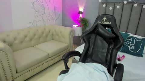 M A D I S O N online show from 02-14-26, 07:43