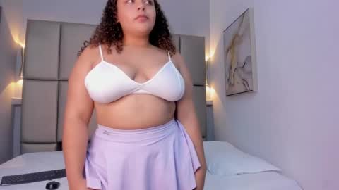 Snapshot of madisonadams chatting on 01-27-25, 07:56 Madi online show from 01-27-25, 07:56