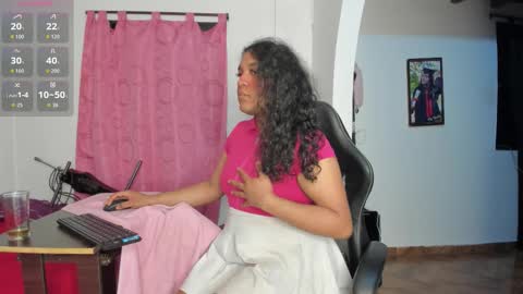 Snapshot of madisonbrunette_lxs chatting on 02-17-26, 02:19 madison online show from 02-17-26, 02:19