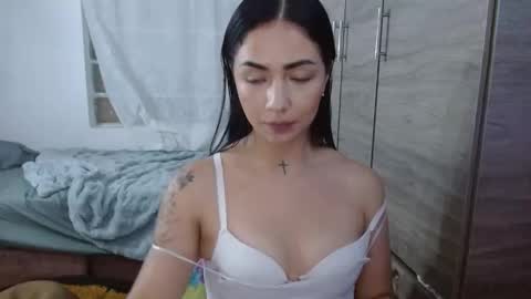 Snapshot of madisoncambel chatting on 06-09-26, 04:02 Madison Cambel online show from 06-09-26, 04:02