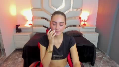 Madison Carzon online show from 09-20-25, 08:10