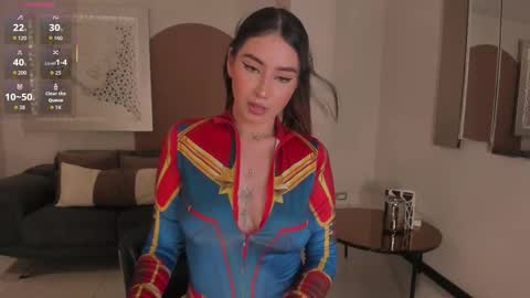 Maddi Collins online show from 10-02-25, 08:27