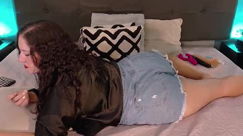 Madison Smith online show from 03-02-25, 01:26