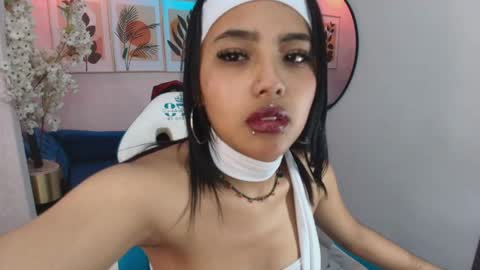 madisson_thompsonn online show from 05-15-26, 09:00