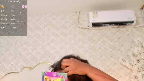 Madisson Lopez online show from 02-01-26, 04:33