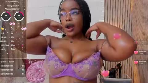 Snapshot of madissonlopez chatting on 06-27-26, 09:58 Madisson Lopez online show from 06-27-26, 09:58