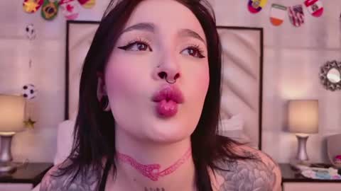 Snapshot of madissonpayton chatting on 07-03-26, 02:12 MadissonPayton online show from 07-03-26, 02:12