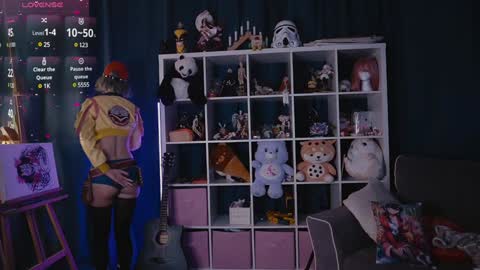 Snapshot of madnessalise chatting on 02-04-25, 07:22 Alice online show from 02-04-25, 07:22