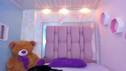 MAEE ANGELS online show from 02-11-25, 10:18