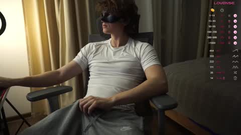 Mike XMaestro 3369 online show from 11-01-25, 06:21