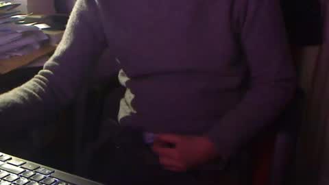 Snapshot of magellano98 chatting on 03-08-25, 03:45 Boy Sexy XXX online show from 03-08-25, 03:45