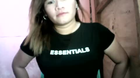 mages_1995 online show from 06-18-26, 01:17