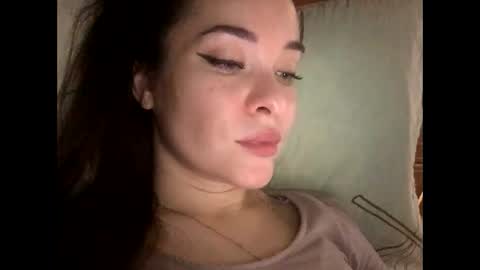 magggg658318 online show from 02-07-25, 12:39