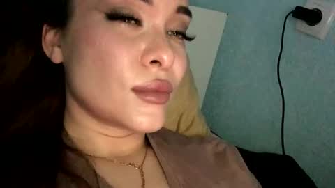 Snapshot of magggg658318 chatting on 06-10-26, 03:11 magggg658318 online show from 06-10-26, 03:11